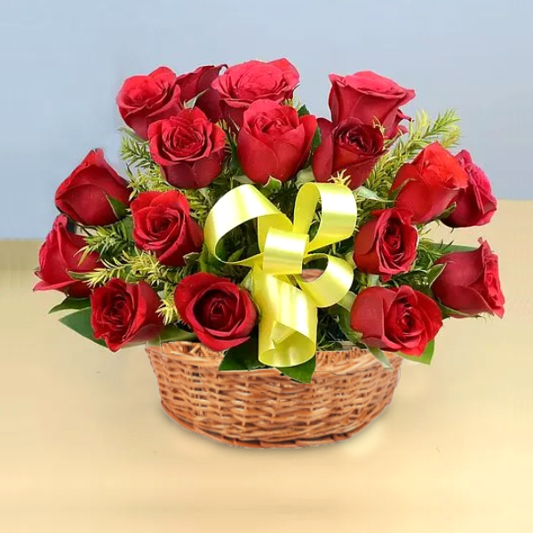 Lovely Rose Basket