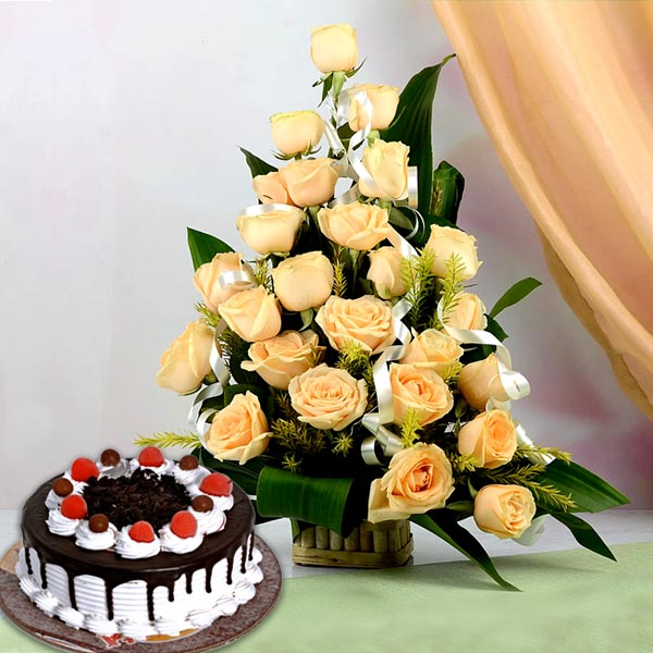 Roses with Fresh Cake