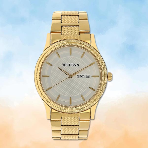 Titan Golden Gents Wristwatch with Day Date
