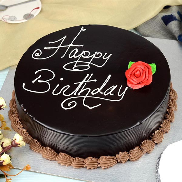 Eggless Chocolate Birthday Cake | Giftsmyntra.com