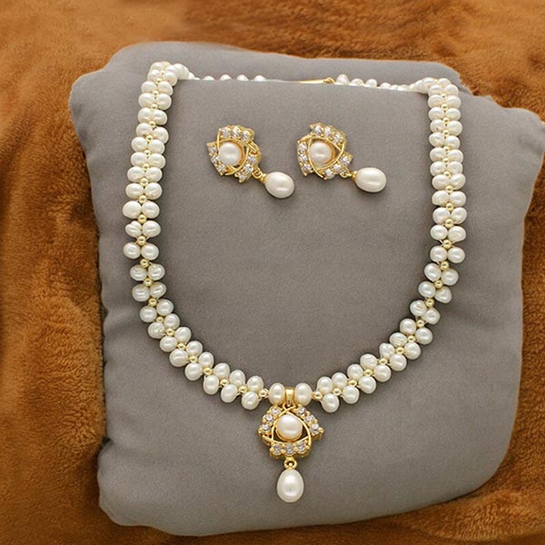 Elegance Pearl Necklace Set