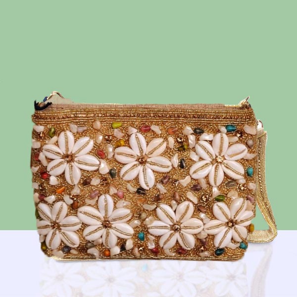 Glam Natural Shell Handbag